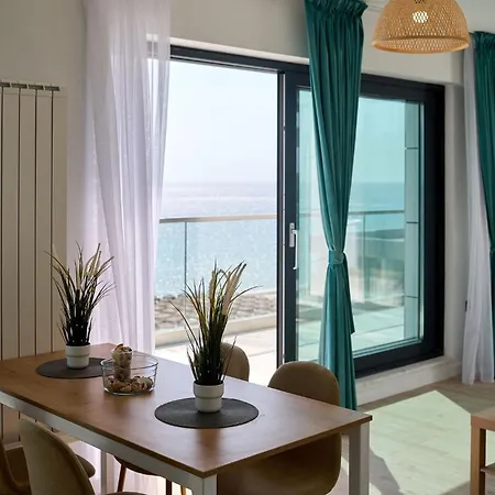 Seagull In Infinity - Parking Apartman Mamaia